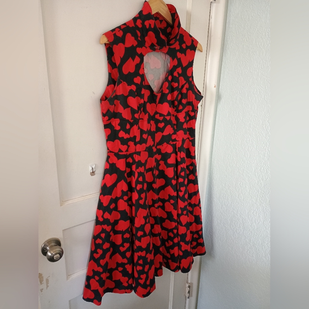 Hearts & Roses (H&R London) Retro Rockabilly Swing Midi Dress W/ Heart Print